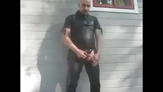 Finnish bungler leather gay Juha Vantanen cums