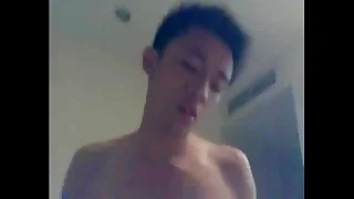 Gay &Auml;&OpenCurlyQuote;&aacute;&ordm;&sup1;p TQ l&agrave;m t&igrave;nh